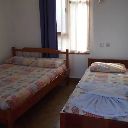 Selen Guest house Side