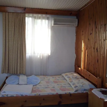 Selen Side